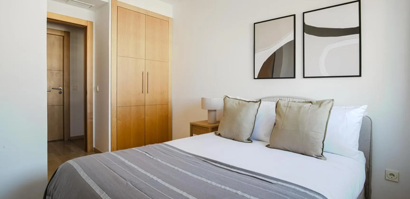 Appartamento Con Tre Camere Da Letto - Checkprofile Rome 0*,  Italy